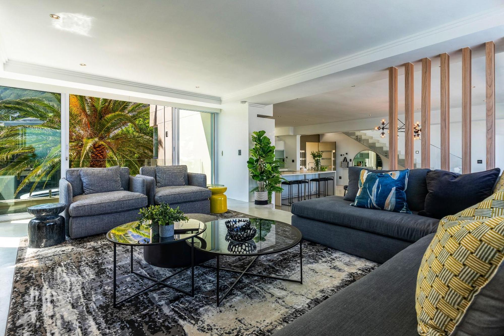 26onfirst - Ups, Sea Views And Personalised Services